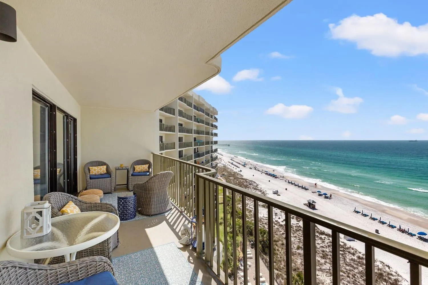 Beachfront Breeze By Avantstay Beachfront Condo Panama City Beach United States